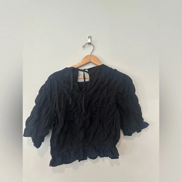 Women's Elbow Sleeve Ruffle Textured Top Future Collective Size Small Black 1248 - Picture 4 of 7